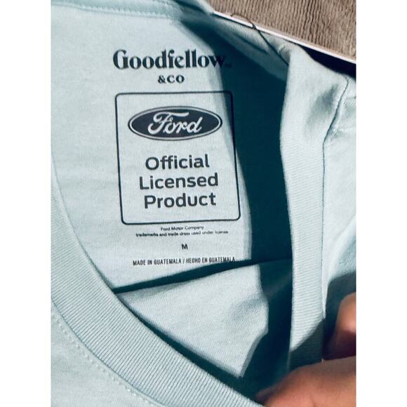 Ford Bronco NWT Size Medium Men Unisex Light Blue Lightweight Crew Neck Shirt - Picture 3 of 7